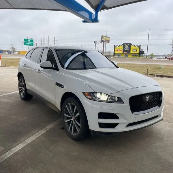 White 2019 Jaguar F-PACE 30t Prestige for sale in Indianapolis, IN