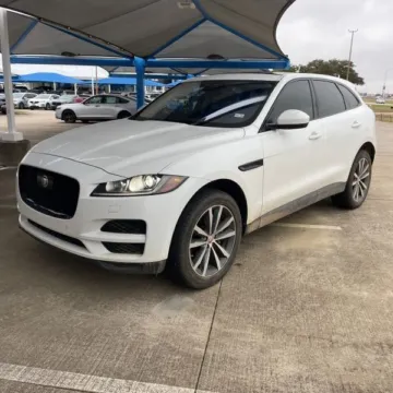 Photos of 2019 Jaguar F-PACE 30t Prestige for sale in Indianapolis, IN at Indy Auto Man - Indianapolis