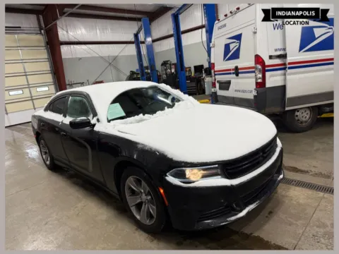Black 2015 Dodge Charger SXT for sale in Indianapolis, IN