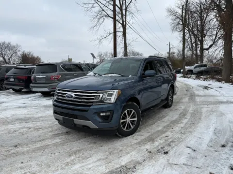 Photos of 2019 Ford Expedition XLT for sale in Indianapolis, IN at Indy Auto Man