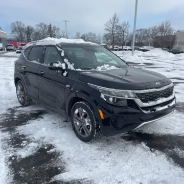 Black 2021 Kia Seltos S for sale in Indianapolis, IN