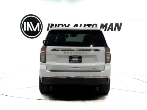 More photos of 2021 Chevrolet Suburban LT at Indy Auto Man - Indianapolis, IN