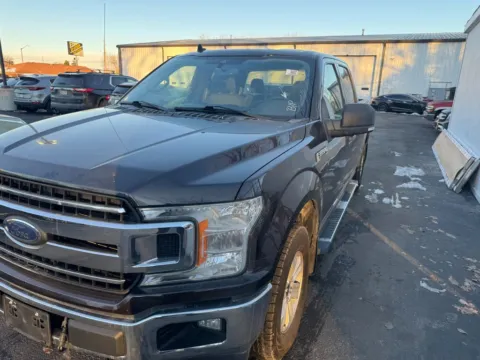 Photos of 2020 Ford F-150 XLT for sale in Indianapolis, IN at Indy Auto Man - Indianapolis