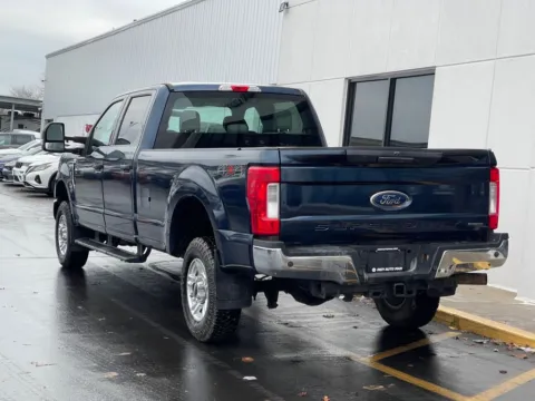 More photos of 2017 Ford F-250SD XLT at Indy Auto Man - Indianapolis, IN