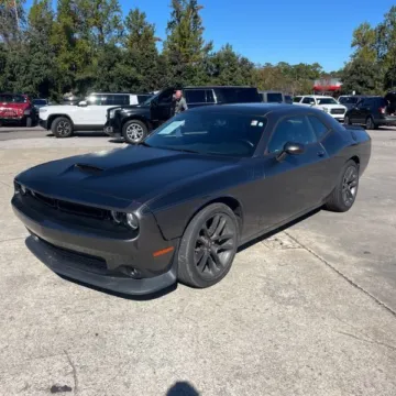 Photos of 2020 Dodge Challenger R/T for sale in Indianapolis, IN at Indy Auto Man