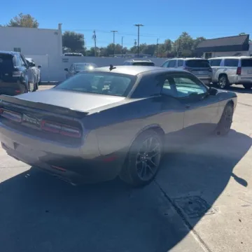 More photos of 2020 Dodge Challenger R/T at Indy Auto Man - Indianapolis, IN