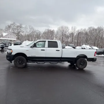 More photos of 2020 Ram 2500 Tradesman at Indy Auto Man - Indianapolis, IN
