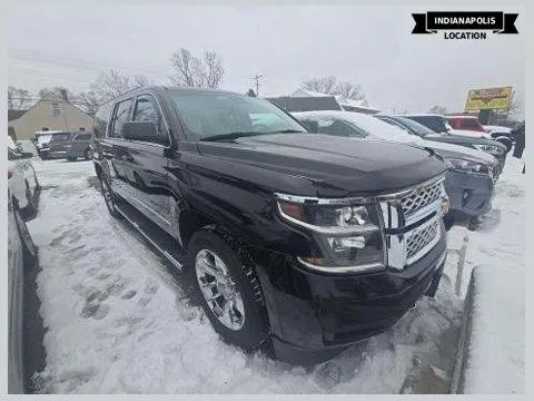 Black 2017 Chevrolet Suburban LT for sale in Indianapolis, IN