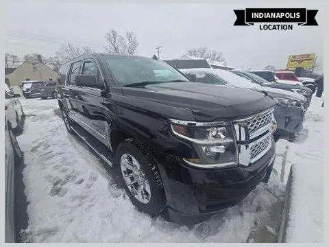 Black 2017 Chevrolet Suburban LT for sale in Indianapolis, IN