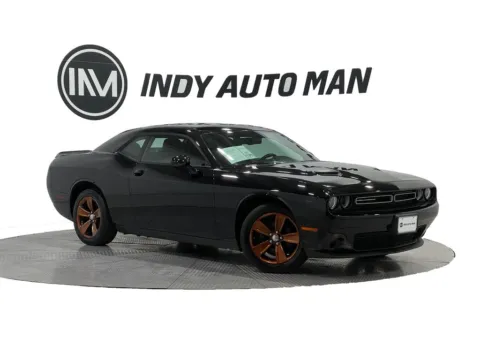 Black 2019 Dodge Challenger SXT for sale in Indianapolis, IN