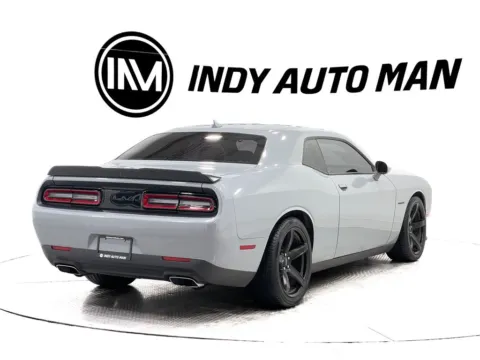 More photos of 2022 Dodge Challenger R/T at Indy Auto Man - Indianapolis, IN