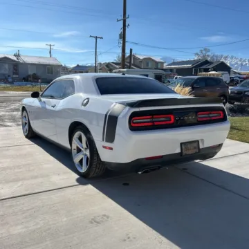 More photos of 2016 Dodge Challenger R/T Scat Pack at Indy Auto Man - Indianapolis, IN
