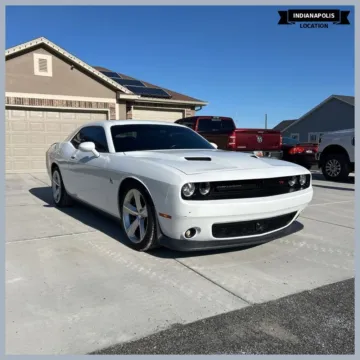 White 2016 Dodge Challenger R/T Scat Pack for sale in Indianapolis, IN