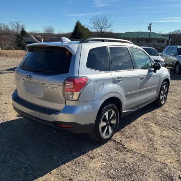 More photos of 2018 Subaru Forester 2.5i Premium at Indy Auto Man, IN