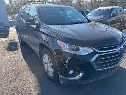Black 2019 Chevrolet Traverse LT Cloth w/1LT for sale in Indianapolis, IN