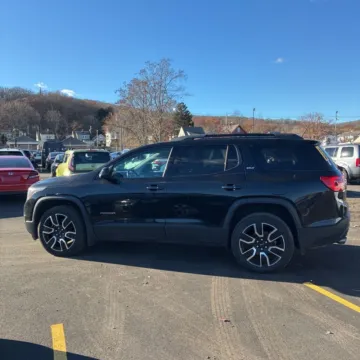 More photos of 2019 GMC Acadia SLT-1 at Indy Auto Man - Indianapolis, IN