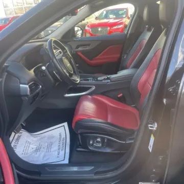 More photos of 2020 Jaguar F-PACE 25t Checkered Flag at Indy Auto Man - Indianapolis, IN