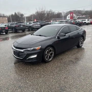 Photos of 2020 Chevrolet Malibu LT for sale in Indianapolis, IN at Indy Auto Man