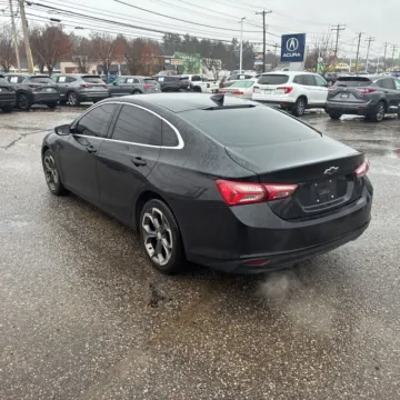 More photos of 2020 Chevrolet Malibu LT at Indy Auto Man, IN