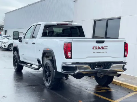 More photos of 2020 GMC Sierra 2500HD at Indy Auto Man - Indianapolis, IN