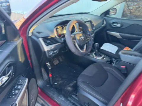 More photos of 2017 Jeep Cherokee Latitude at Indy Auto Man - Indianapolis, IN