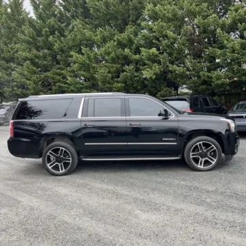 Another view of 2019 GMC Yukon XL Denali for sale in Indianapolis, IN at Indy Auto Man - Indianapolis
