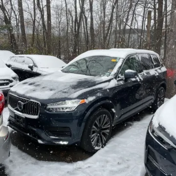 Photos of 2022 Volvo XC90 T6 Momentum for sale in Indianapolis, IN at Indy Auto Man