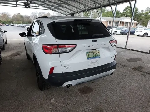 More photos of 2020 Ford Escape SEL at Indy Auto Man, IN