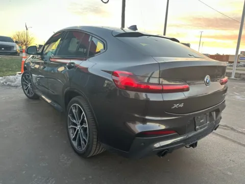More photos of 2019 BMW X4 xDrive30i at Indy Auto Man, IN