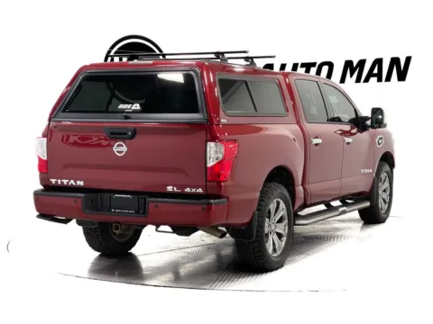 More photos of 2017 Nissan Titan SL at Indy Auto Man - Indianapolis, IN