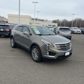 Brown 2018 Cadillac XT5 Luxury for sale in Indianapolis, IN