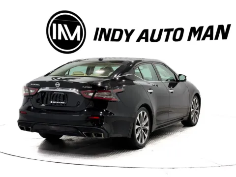 More photos of 2019 Nissan Maxima Platinum at Indy Auto Man - Indianapolis, IN