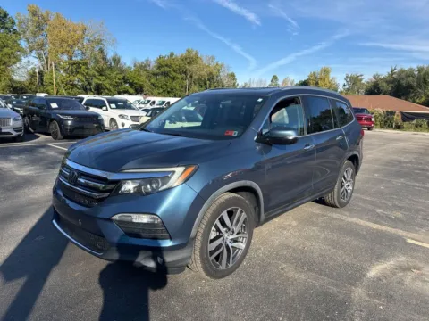 Another view of 2016 Honda Pilot Elite for sale in Indianapolis, IN at Indy Auto Man