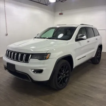Photos of 2017 Jeep Grand Cherokee Limited for sale in Indianapolis, IN at Indy Auto Man - Indianapolis