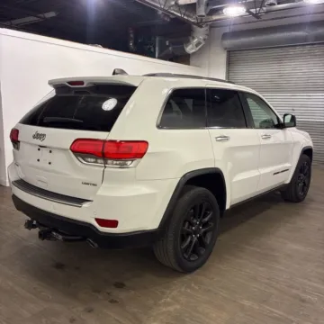 Another view of 2017 Jeep Grand Cherokee Limited for sale in Indianapolis, IN at Indy Auto Man