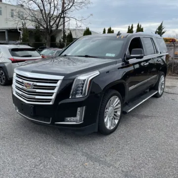 Photos of 2017 Cadillac Escalade Platinum Edition for sale in Indianapolis, IN at Indy Auto Man