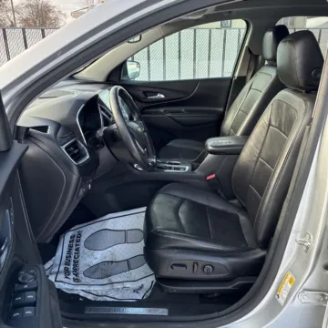 More photos of 2018 Chevrolet Equinox Premier at Indy Auto Man, IN