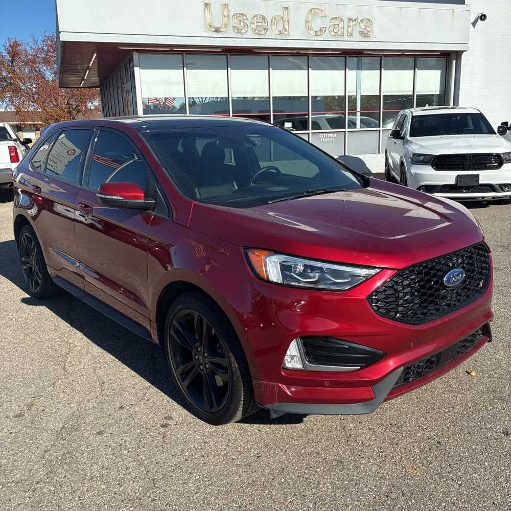 Red 2019 Ford Edge ST for sale in Indianapolis, IN