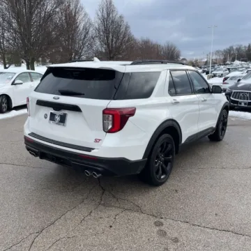 Another view of 2020 Ford Explorer ST for sale in Indianapolis, IN at Indy Auto Man - Indianapolis