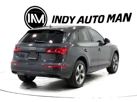 More photos of 2020 Audi Q5 45 Premium quattro at Indy Auto Man - Indianapolis, IN