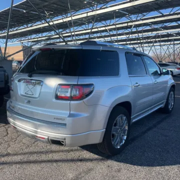 More photos of 2015 GMC Acadia Denali at Indy Auto Man - Indianapolis, IN