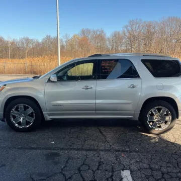 More photos of 2015 GMC Acadia Denali at Indy Auto Man, IN