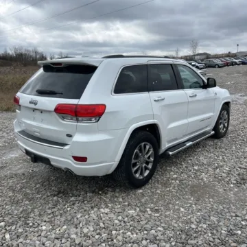 More photos of 2015 Jeep Grand Cherokee Overland at Indy Auto Man, IN