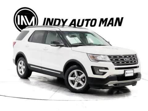 Photos of 2016 Ford Explorer XLT for sale in Indianapolis, IN at Indy Auto Man - Indianapolis