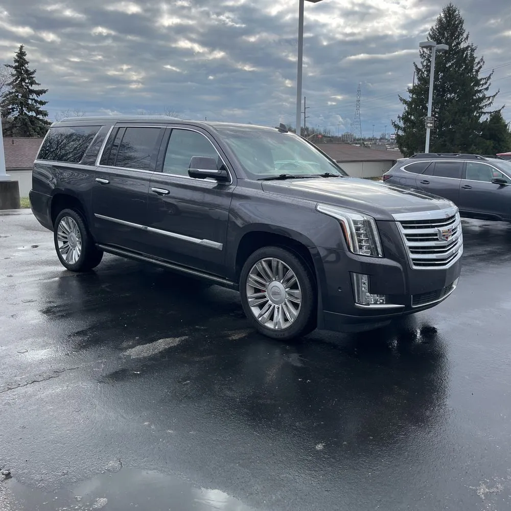 2018 Cadillac Escalade ESV Platinum Edition