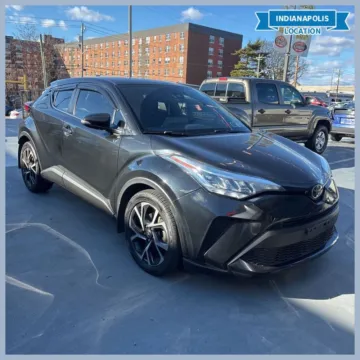 Black 2020 Toyota C-HR XLE for sale in Indianapolis, IN