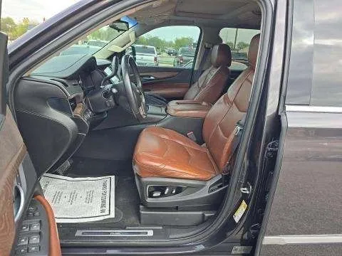 More photos of 2017 Cadillac Escalade Premium Luxury at Indy Auto Man - Indianapolis, IN