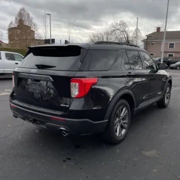 Another view of 2021 Ford Explorer XLT for sale in Indianapolis, IN at Indy Auto Man - Indianapolis
