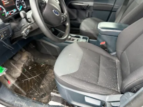 More photos of 2022 Ford Maverick XL at Indy Auto Man - Indianapolis, IN