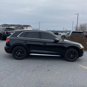Another view of 2018 Audi Q5 2.0T Premium quattro for sale in Indianapolis, IN at Indy Auto Man - Indianapolis